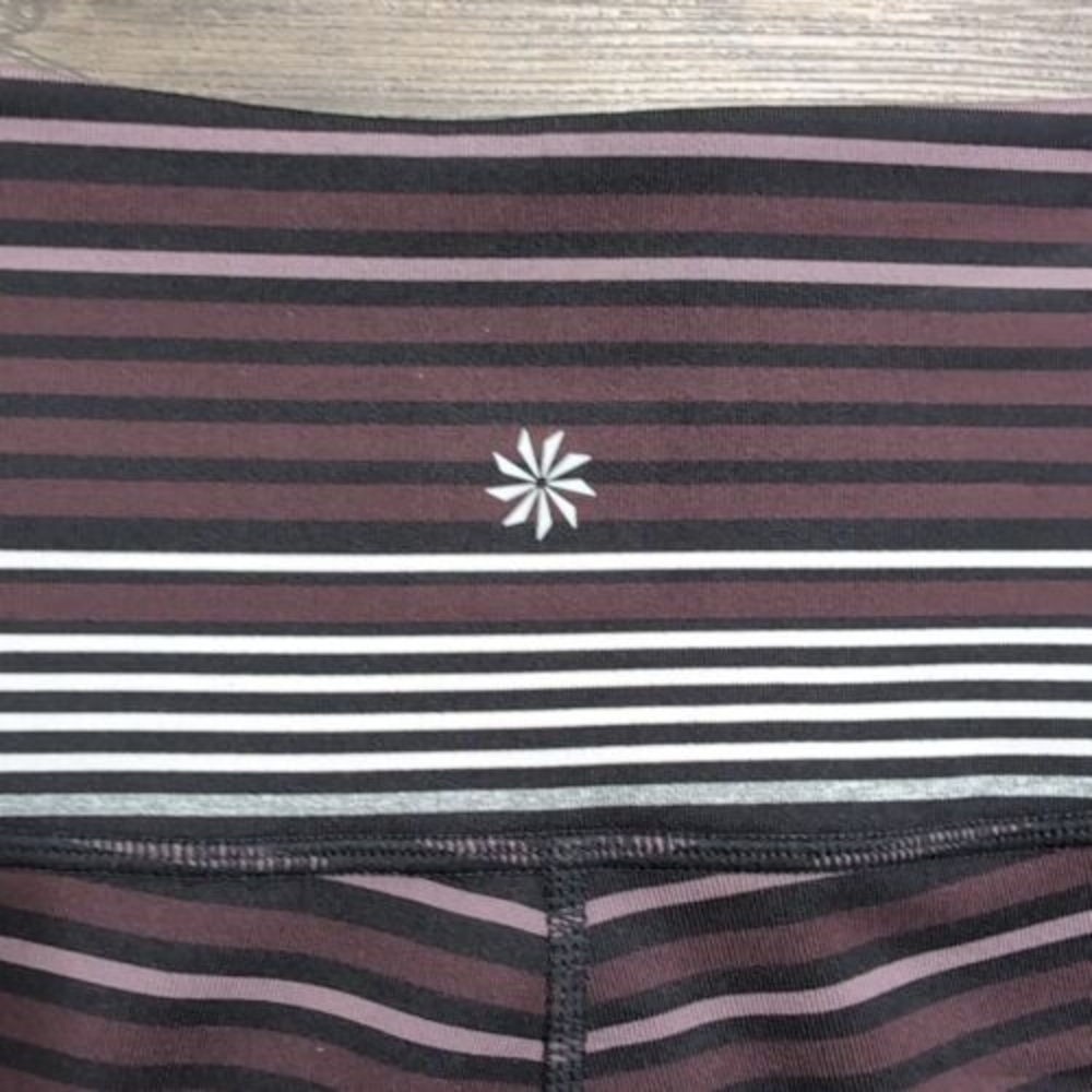 Athleta Women's Size Small High Rise Expanse Stripe Chaturanga Tight GUC
